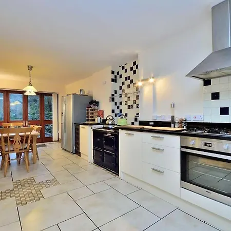 Betws Y Coed Serviced Holiday Home Exterior photo